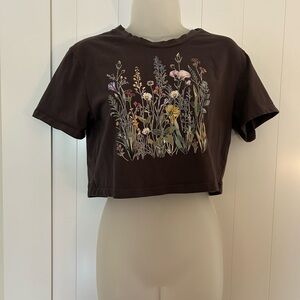 Floral Graphic Crop Top - Black